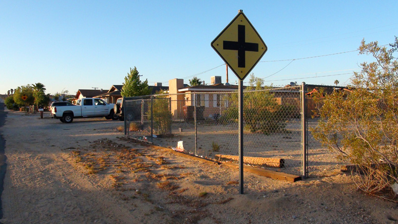 Mariposa Avenue