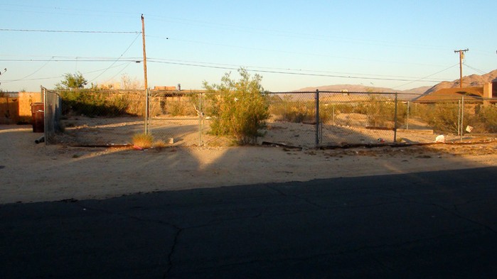 Mariposa Avenue