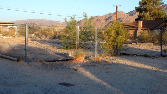 Mariposa Avenue