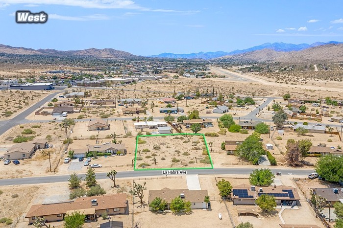 La Habra Avenue