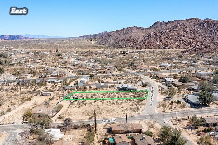 61728 Valley View Circle