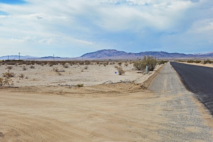 Bullion Mountain Road