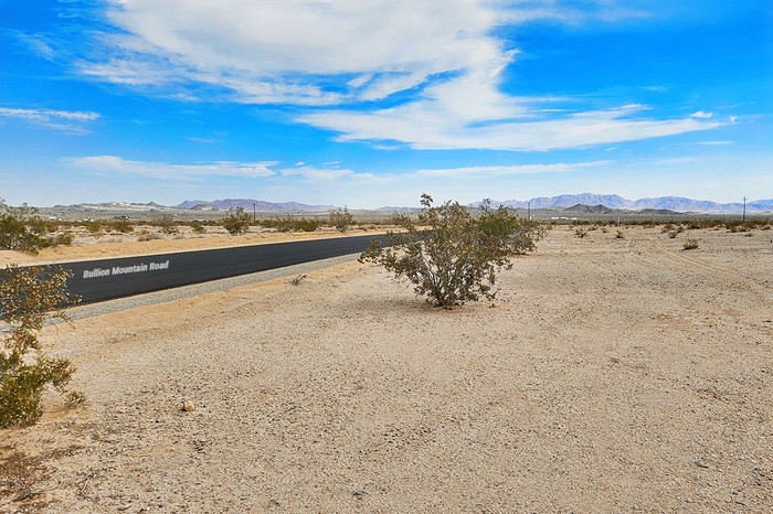 Bullion Mountain Road