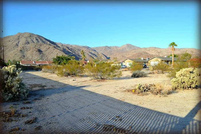 Manzanita Avenue