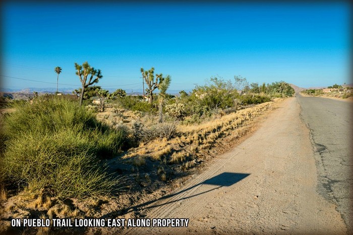 Pueblo Trail